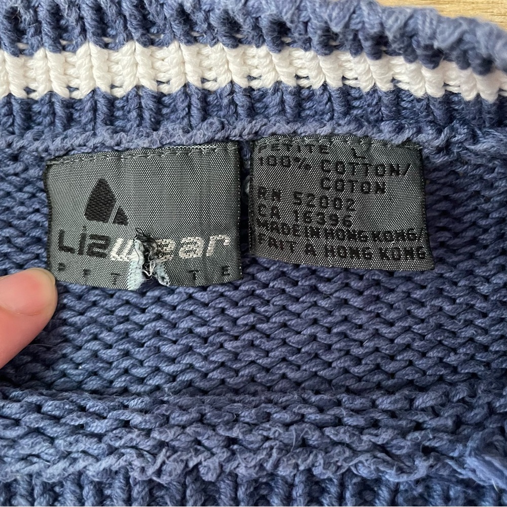 sweater - Picture 3 of 3